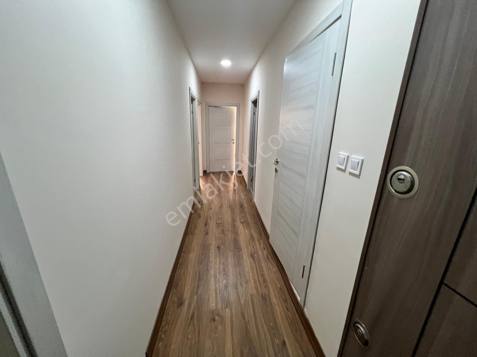 Seba'dan Kemalpaşa Asansörlü 2+1 85m2 Ofis/büro Uygun Kiralık İşyeri - Görsel 26