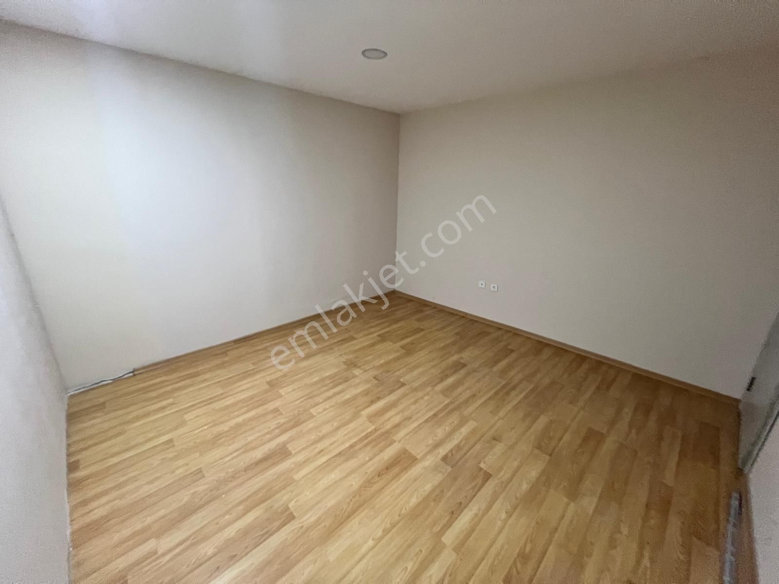 Seba'dan Kemalpaşa Asansörlü 2+1 85m2 Ofis/büro Uygun Kiralık İşyeri - Görsel 16