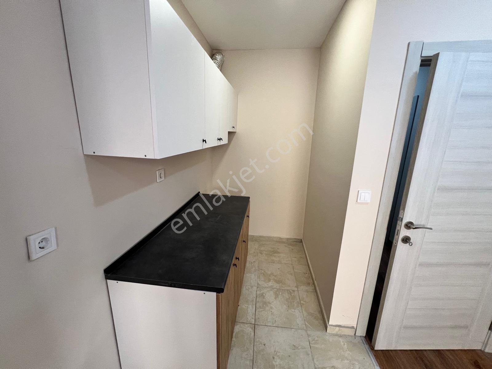 Seba'dan Kemalpaşa Asansörlü 2+1 85m2 Ofis/büro Uygun Kiralık İşyeri - Görsel 13
