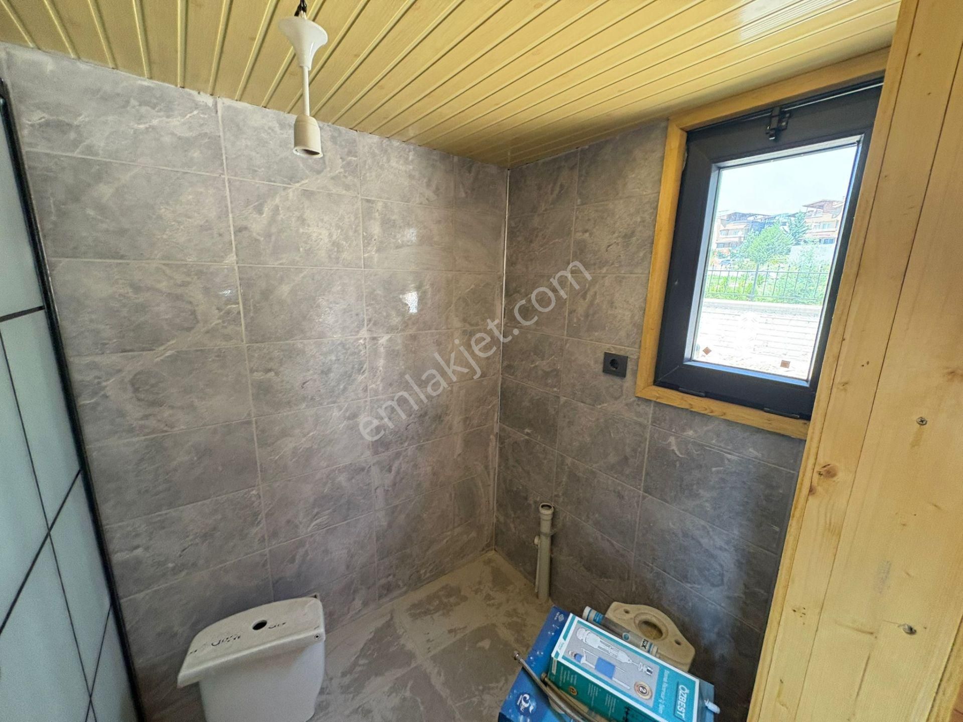 6m Uzunluğunda 2,55m Genişliğinde 4m Yüksekliğinde Loft Katlı - Görsel 22