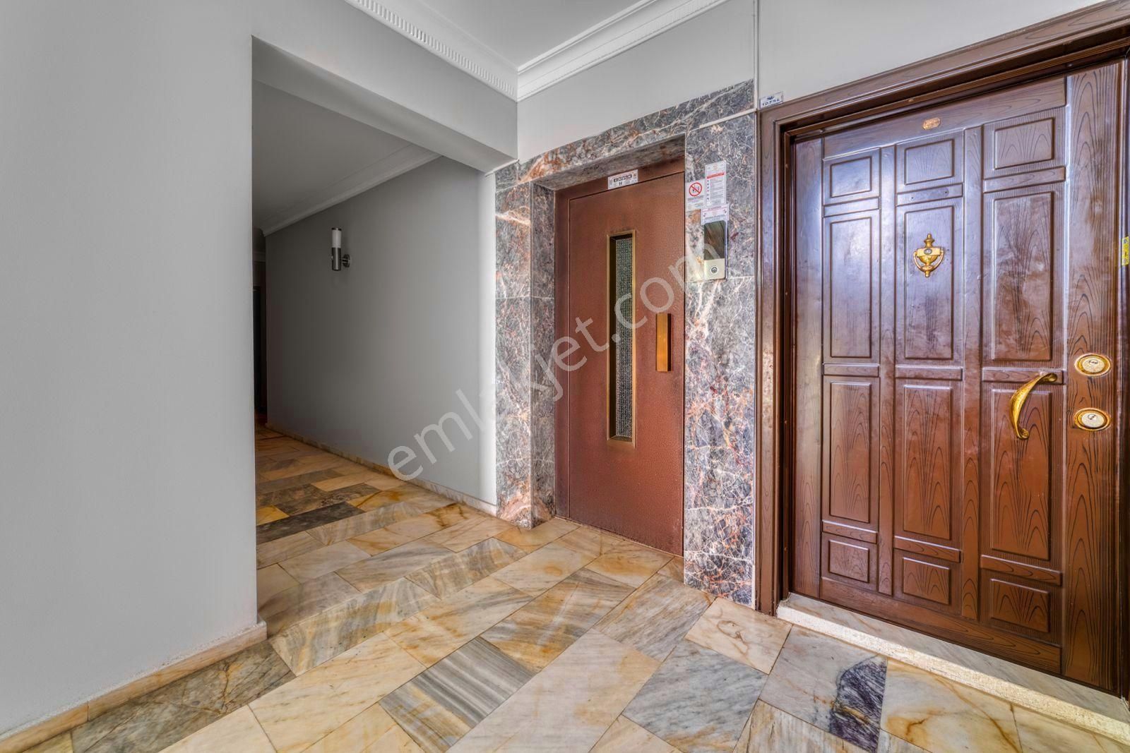 Alanya Mahmutlar'da Denize Sıfır, Panoramik Manzaralı 3+1 Daire - Görsel 20