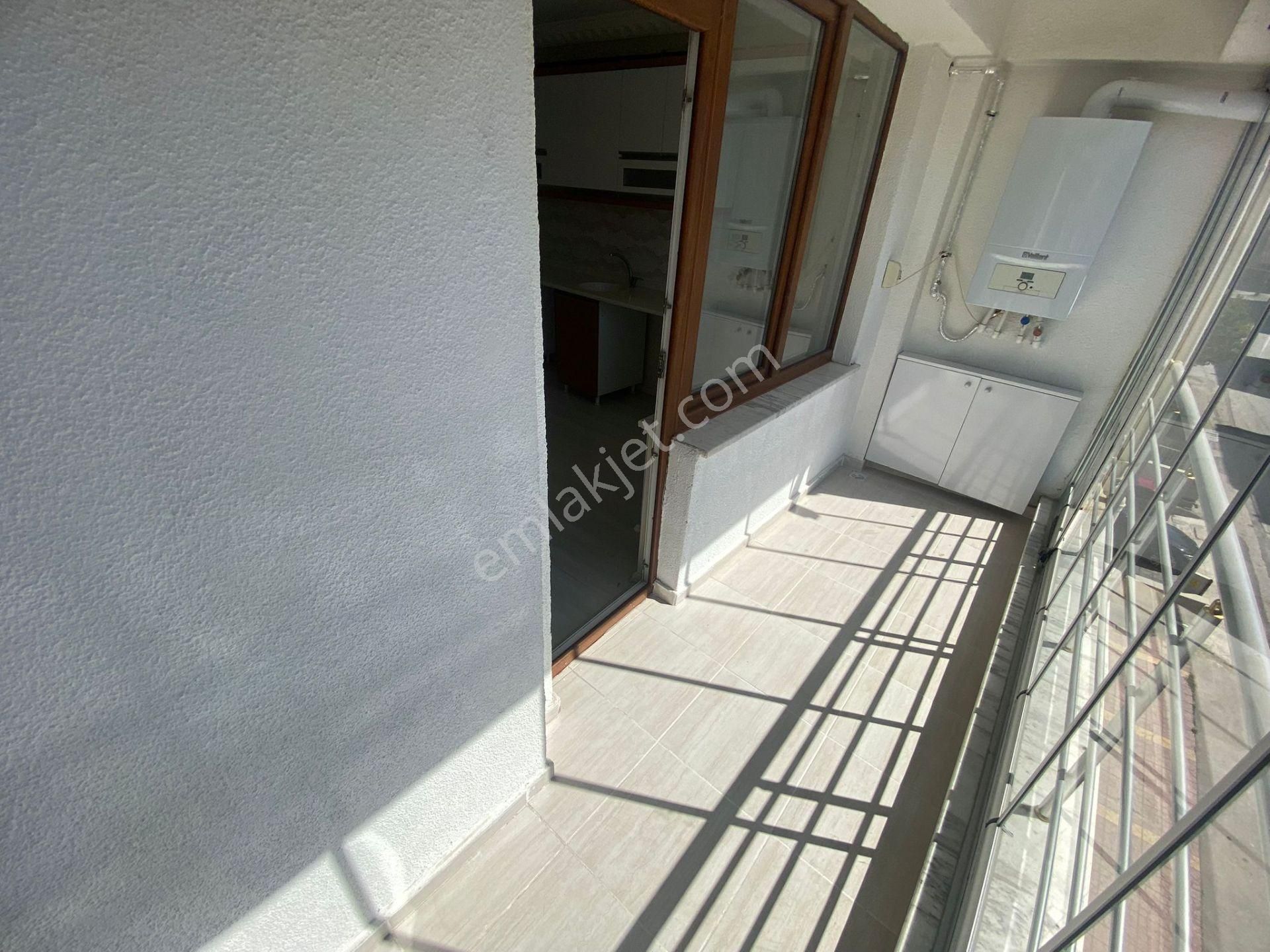 Gözde Konumda!! Özel Garajlı Geniş Balkon Kiralık 3+1 Daire Kk-2 - Görsel 4