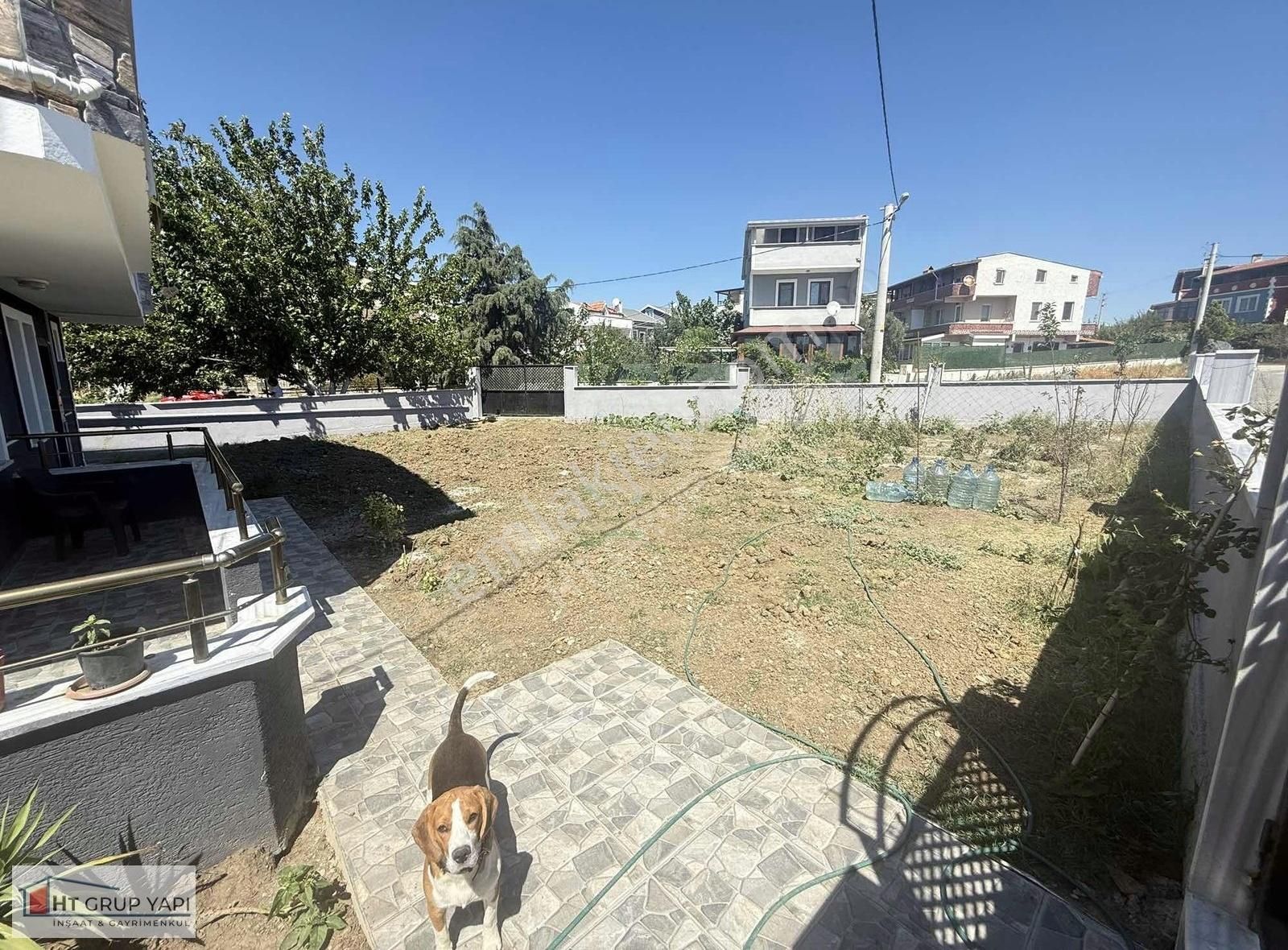 Emsalsiz Büyüklükte Bahçe İskanlı Merkezi Konumda Lux Villa - Görsel 10