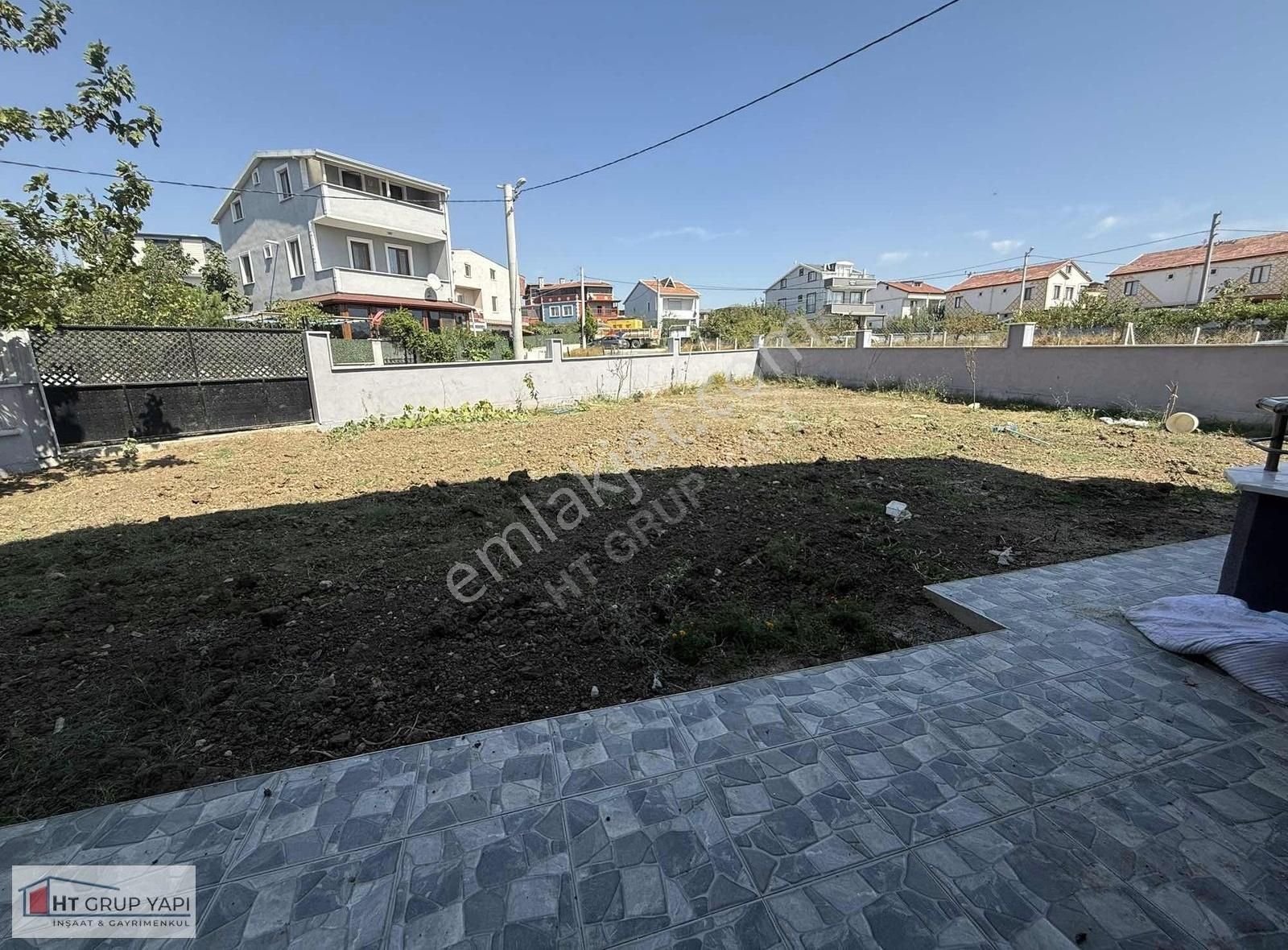 Emsalsiz Büyüklükte Bahçe İskanlı Merkezi Konumda Lux Villa - Görsel 35
