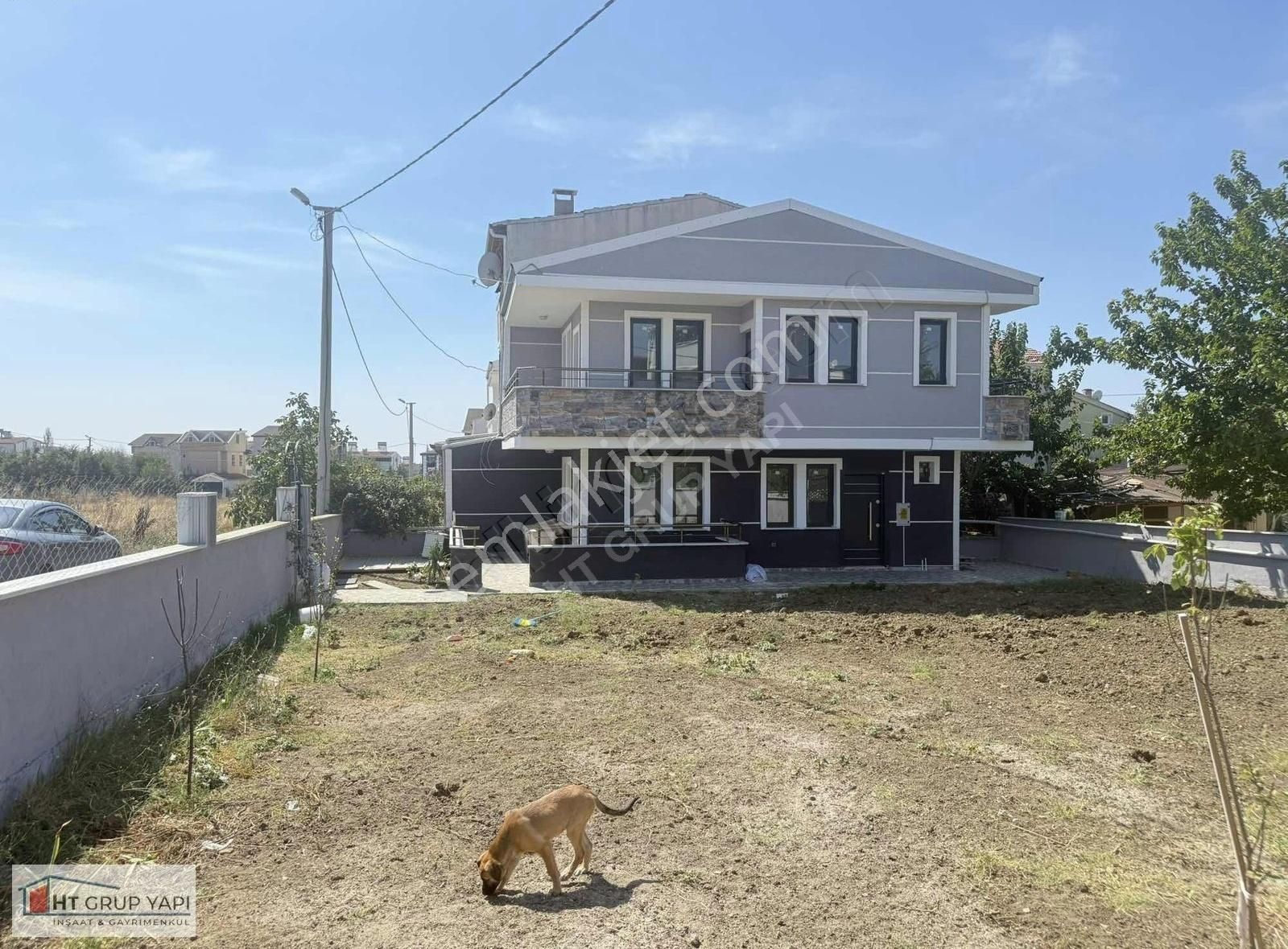 Emsalsiz Büyüklükte Bahçe İskanlı Merkezi Konumda Lux Villa - Görsel 17