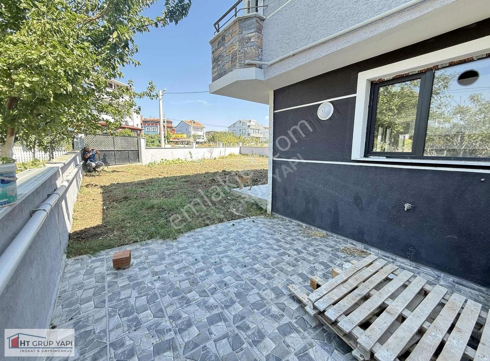 Emsalsiz Büyüklükte Bahçe İskanlı Merkezi Konumda Lux Villa - Görsel 18