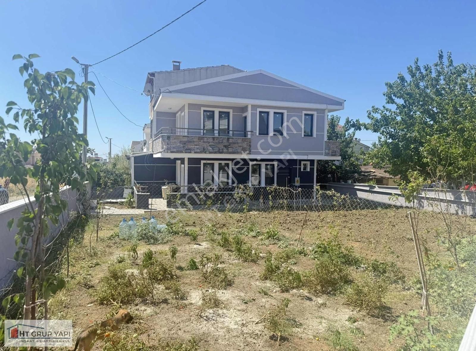 Emsalsiz Büyüklükte Bahçe İskanlı Merkezi Konumda Lux Villa - Görsel 27