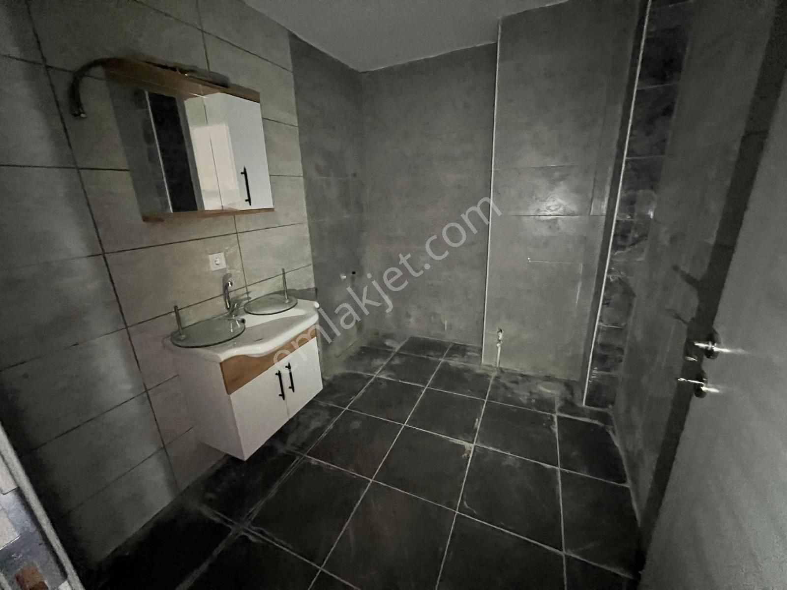 Seba'dan Sefaköy Merkezde Kiralık 2+1 95m2 Balkonlu Büro/ofise Uygun İşyeri - Görsel 23