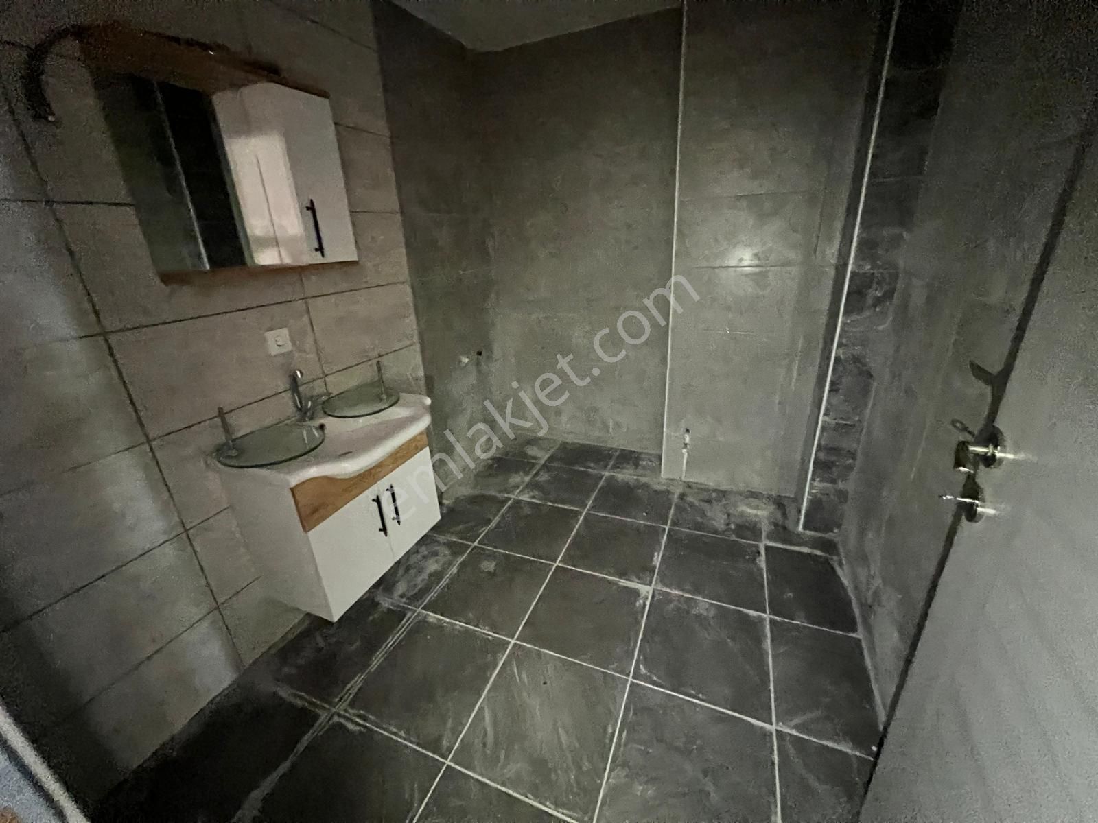 Seba'dan Sefaköy Merkezde Kiralık 2+1 95m2 Balkonlu Büro/ofise Uygun İşyeri - Görsel 21