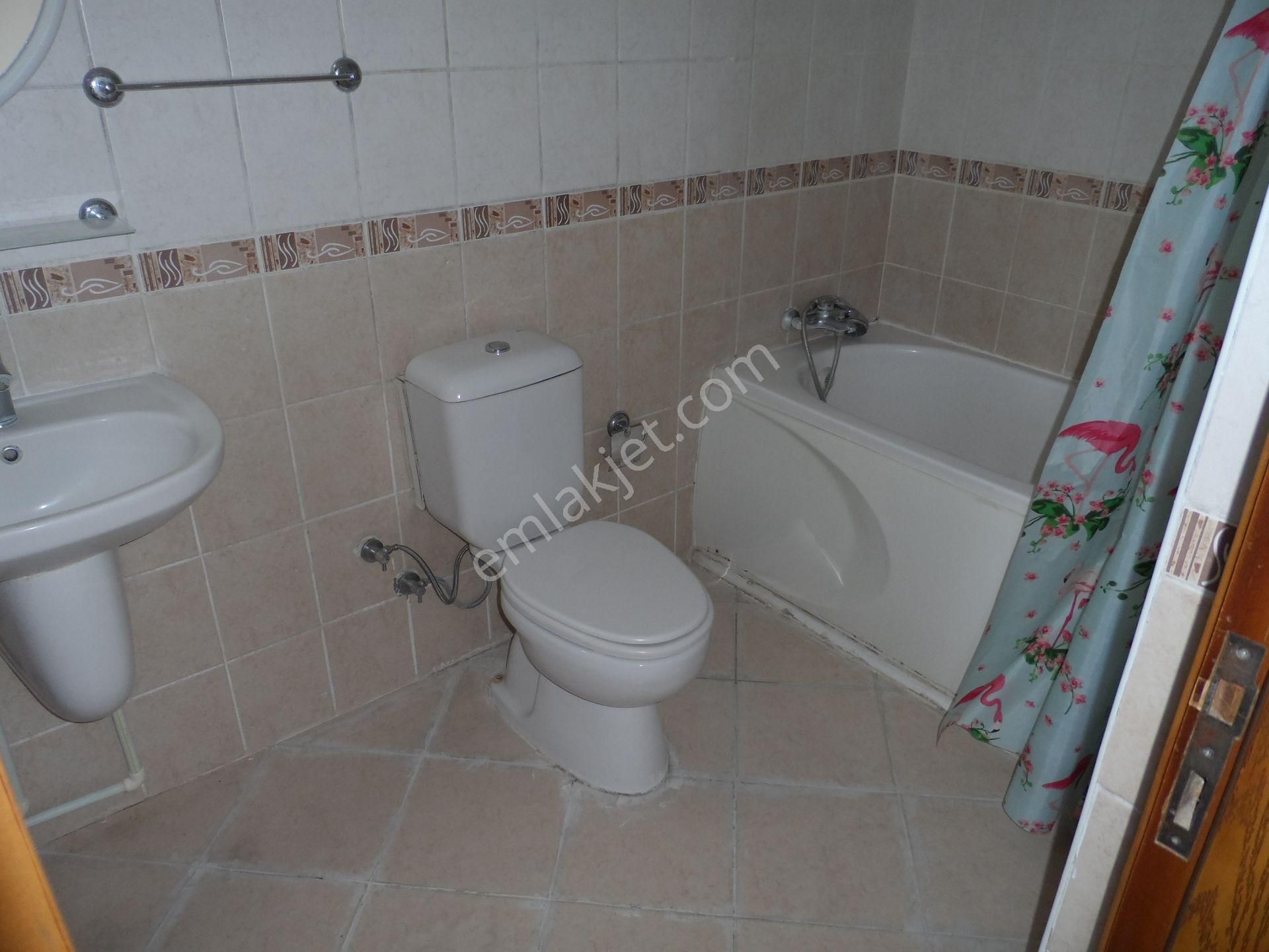 Nazilli Ege Emlak Ofisinden Zafer Mh. Site İçinde, Doğalgaz Kombili, Açık Otoparklı Kiralık Daire - Görsel 27