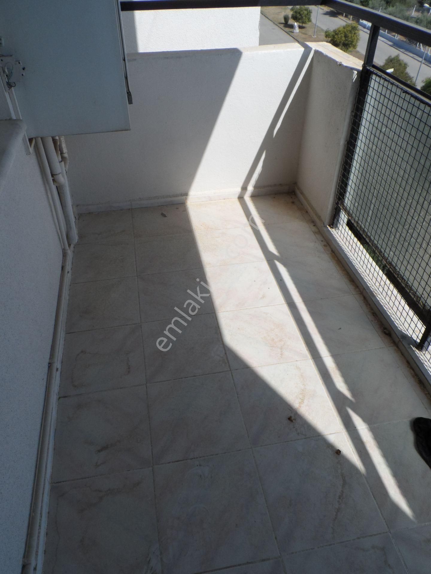 Nazilli Ege Emlak Ofisinden Zafer Mh. Site İçinde, Doğalgaz Kombili, Açık Otoparklı Kiralık Daire - Görsel 25