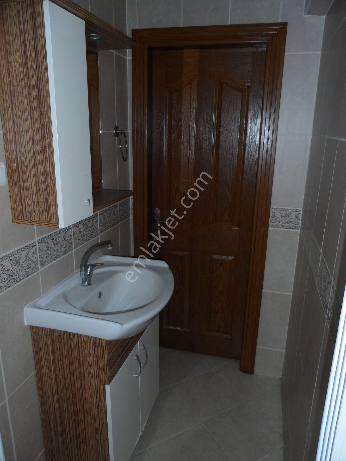 Nazilli Ege Emlak Ofisinden Zafer Mh. Site İçinde, Doğalgaz Kombili, Açık Otoparklı Kiralık Daire - Görsel 28