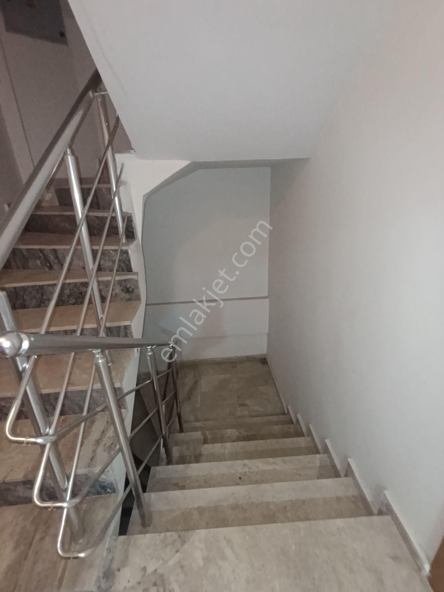 Satılık Yeni Yapılardan Ara Kat (3+1) Daire Doğalgazlı - Görsel 30