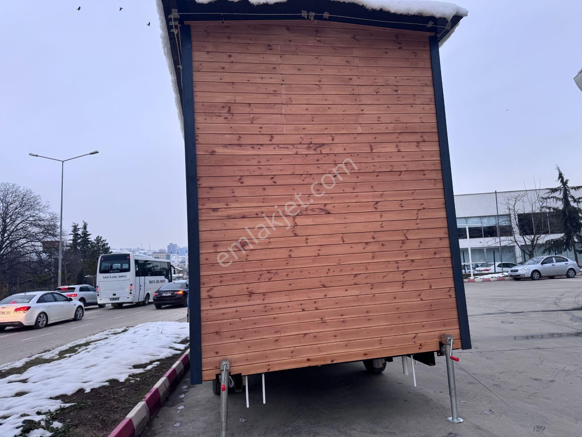 6m Uzunluğunda 2,55m Genişliğinde 4m Yüksekliğinde Loft Katlı - Görsel 7