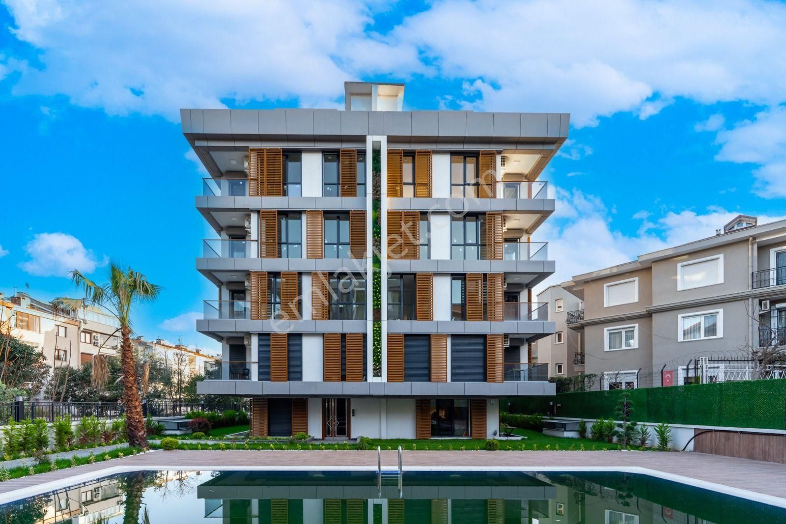 Atlas'tan, Yeşilköy'de, Butik Sitede, 4+2, 235m2, Lüx Dublex