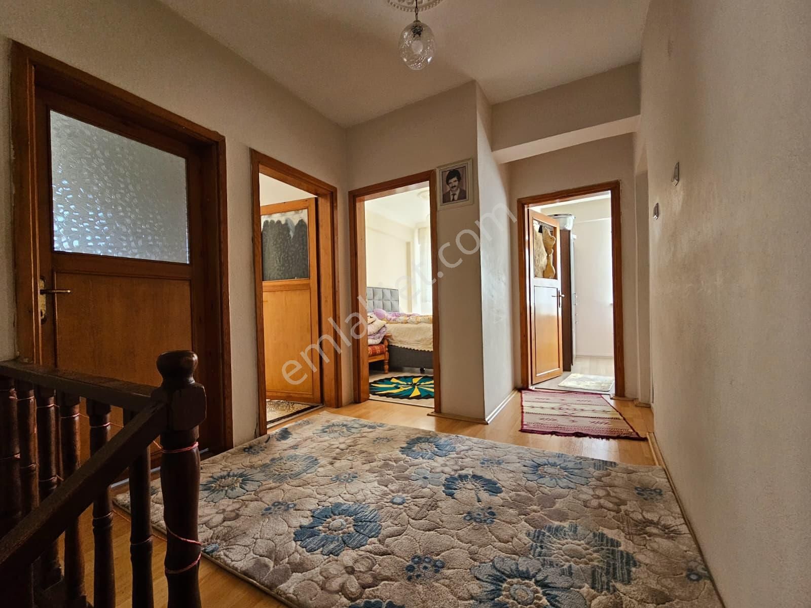 Roma' Dan Süleymaniye' De Satılık Ara Kat Dublex Daire - Görsel 11