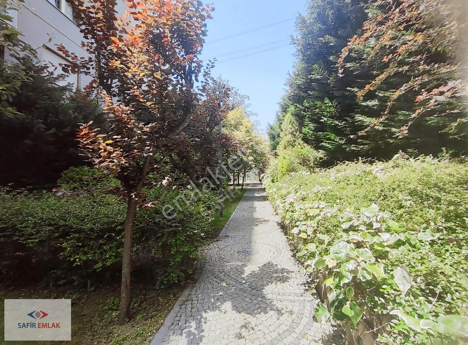 Başakşehir 5.etap Safir Sitesi 220 M2 Lik 3+1 Satılık - Görsel 2