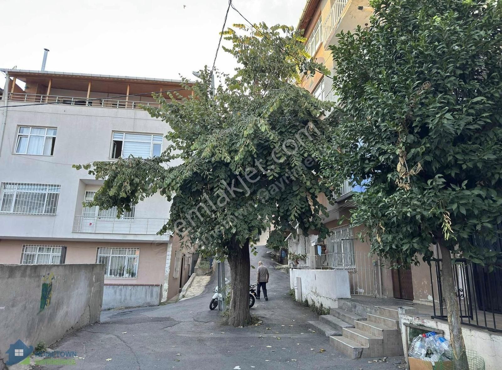 Kireçburnu'nda Satılık 2+1 Daire - Görsel 3