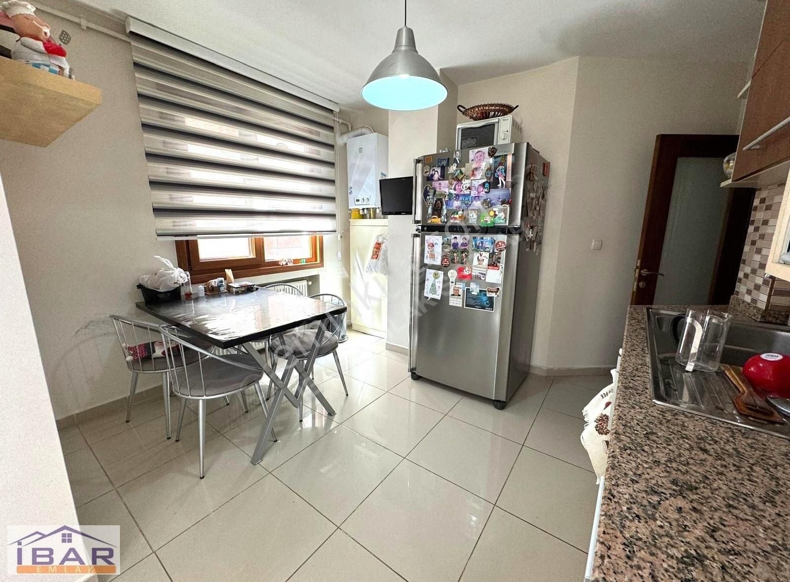 Altıntepede 15 Yıllık 150m2 Ebeveynli Katta Tek 2.kat - Görsel 20