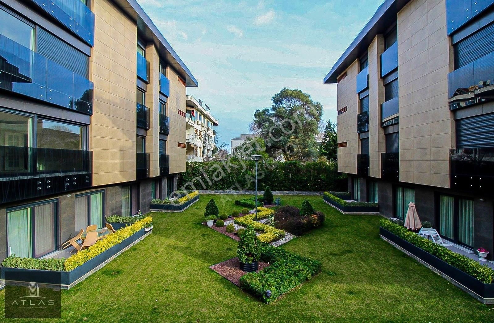 Atlas'tan, Yeşilköy Sahilde, Sosyal Tesisli Sitede, 4+1, 240m2 - Görsel 2