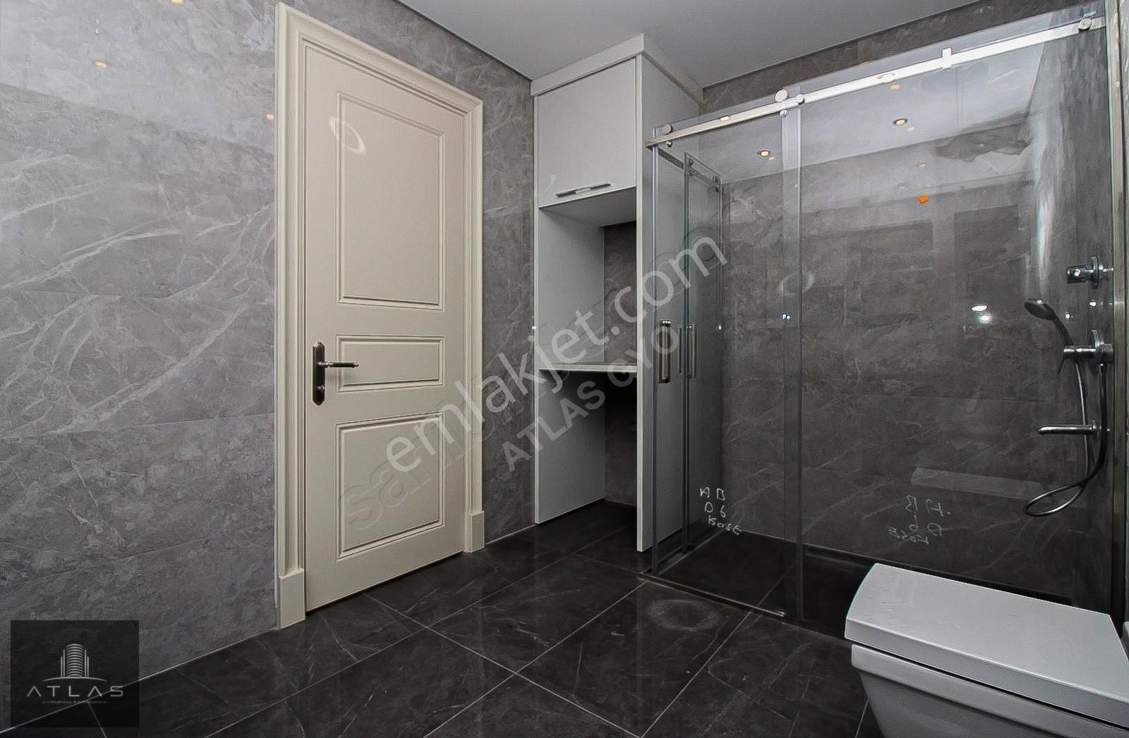 Atlas'tan, Yeşilköy Sahilde, Sosyal Tesisli Sitede, 4+1, 240m2 - Görsel 26