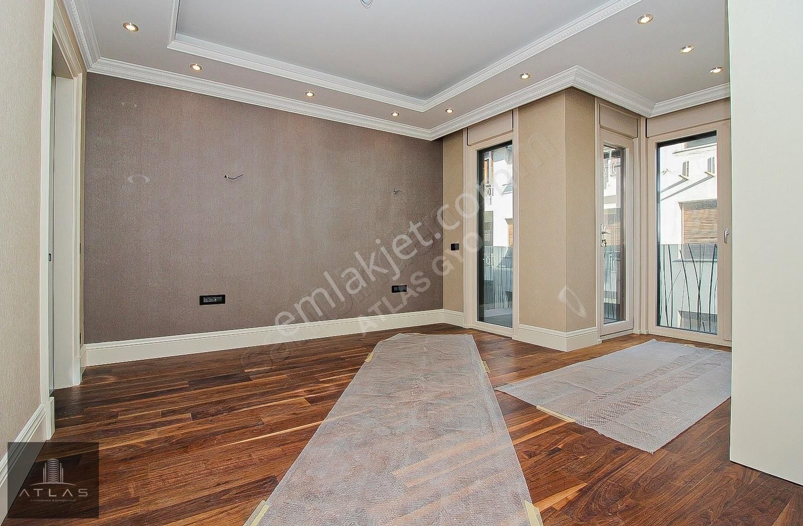 Atlas'tan, Yeşilköy Sahilde, Sosyal Tesisli Sitede, 4+1, 240m2 - Görsel 30