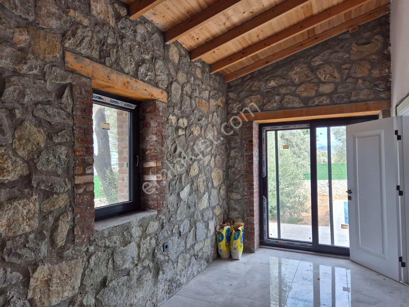 Stop'tan Harika Fırsat 1 Villa Fiyatına 2 Havuzlu Villa - Görsel 20