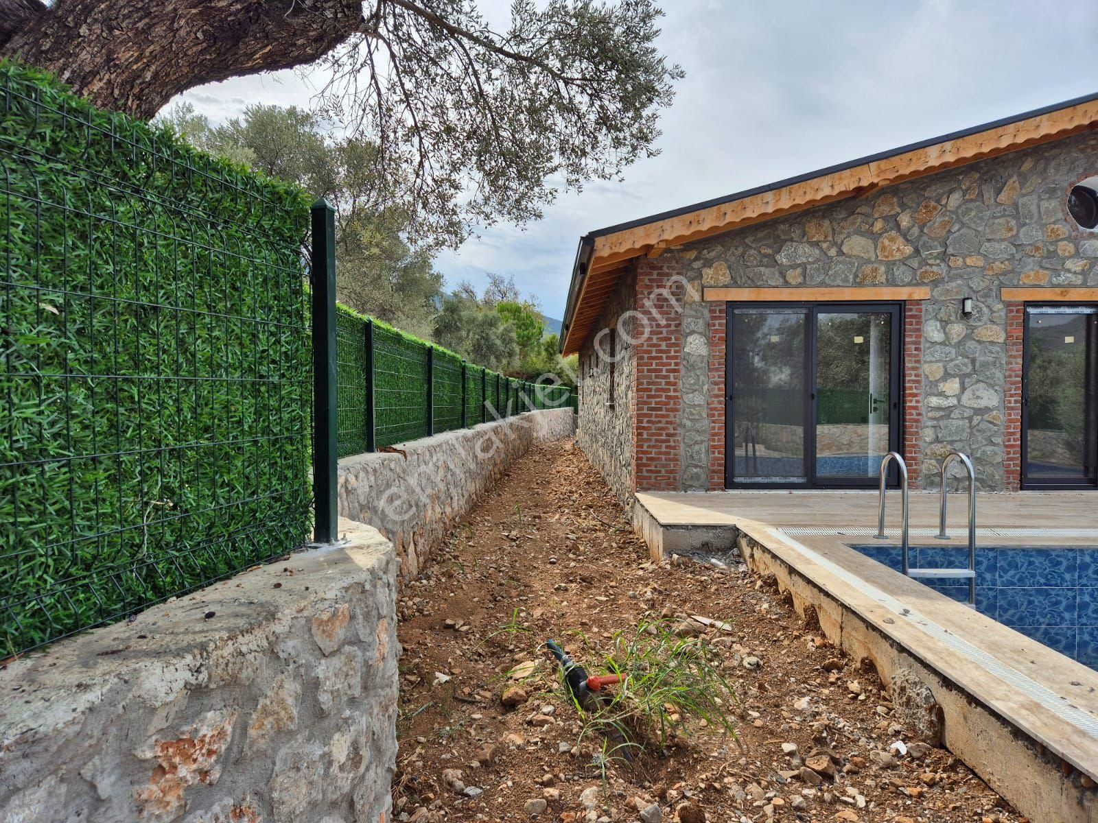 Stop'tan Harika Fırsat 1 Villa Fiyatına 2 Havuzlu Villa - Görsel 24