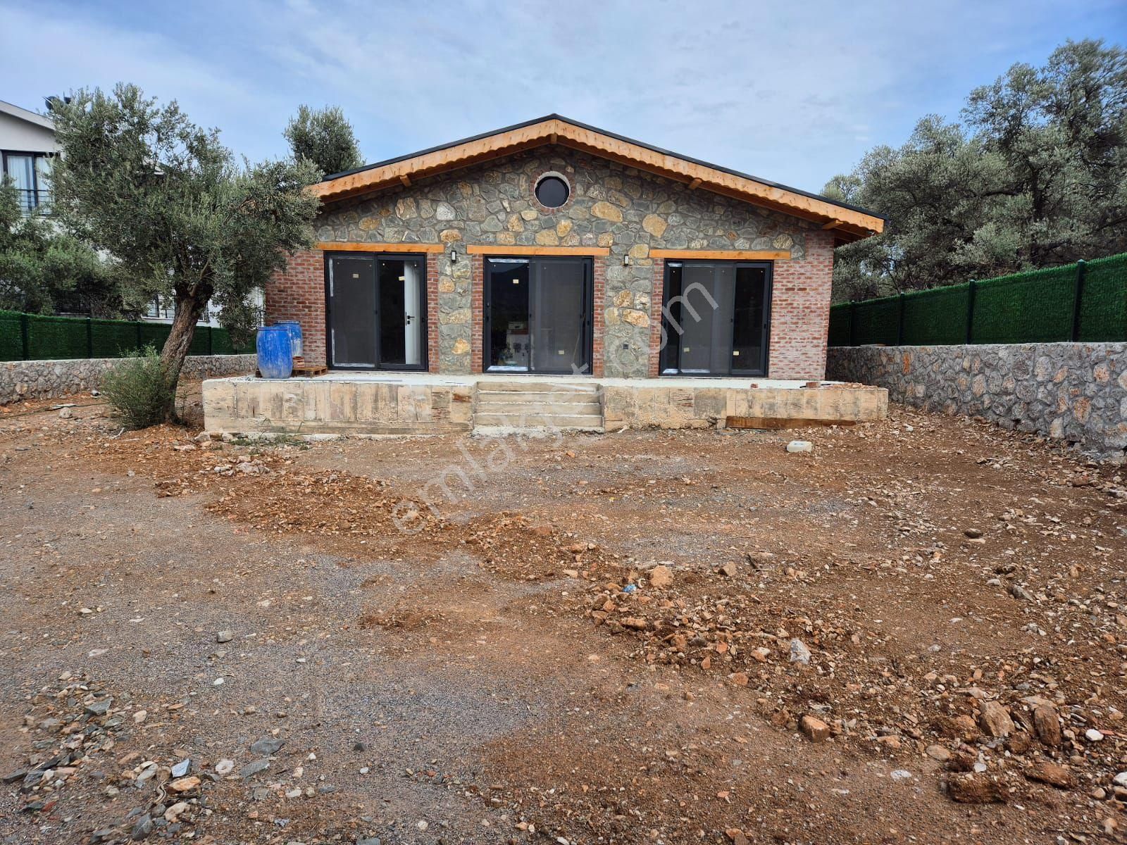 Stop'tan Harika Fırsat 1 Villa Fiyatına 2 Havuzlu Villa - Görsel 9