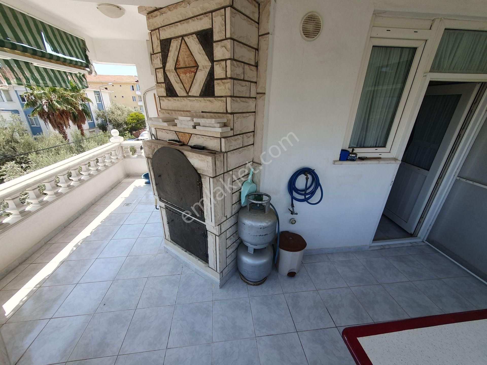 Altınoluk İlkbahar'dan 3+1 Merkezde 130m2 Deniz Manzaralı Köşe Fırsat Daire - Görsel 16