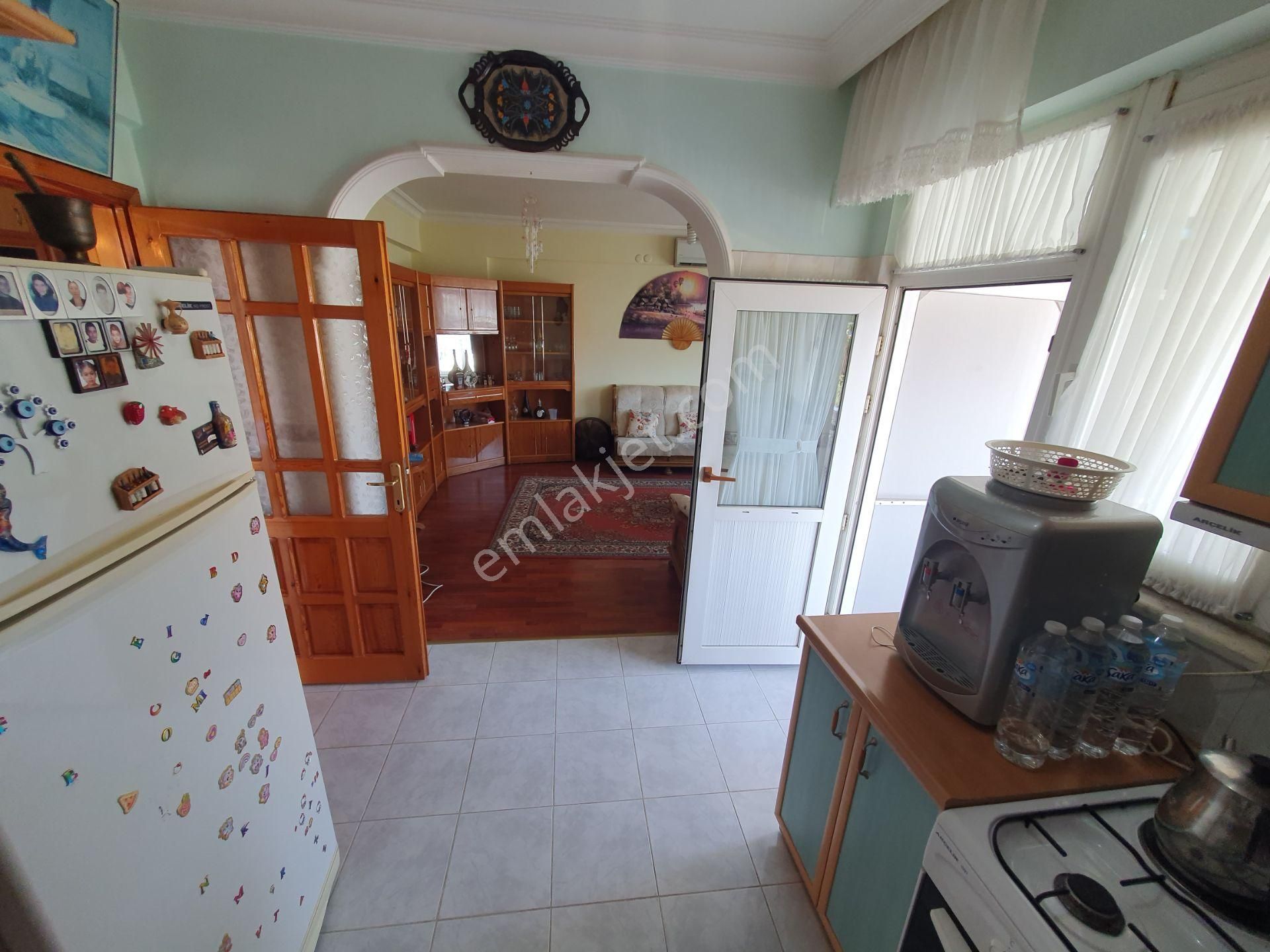 Altınoluk İlkbahar'dan 3+1 Merkezde 130m2 Deniz Manzaralı Köşe Fırsat Daire - Görsel 9