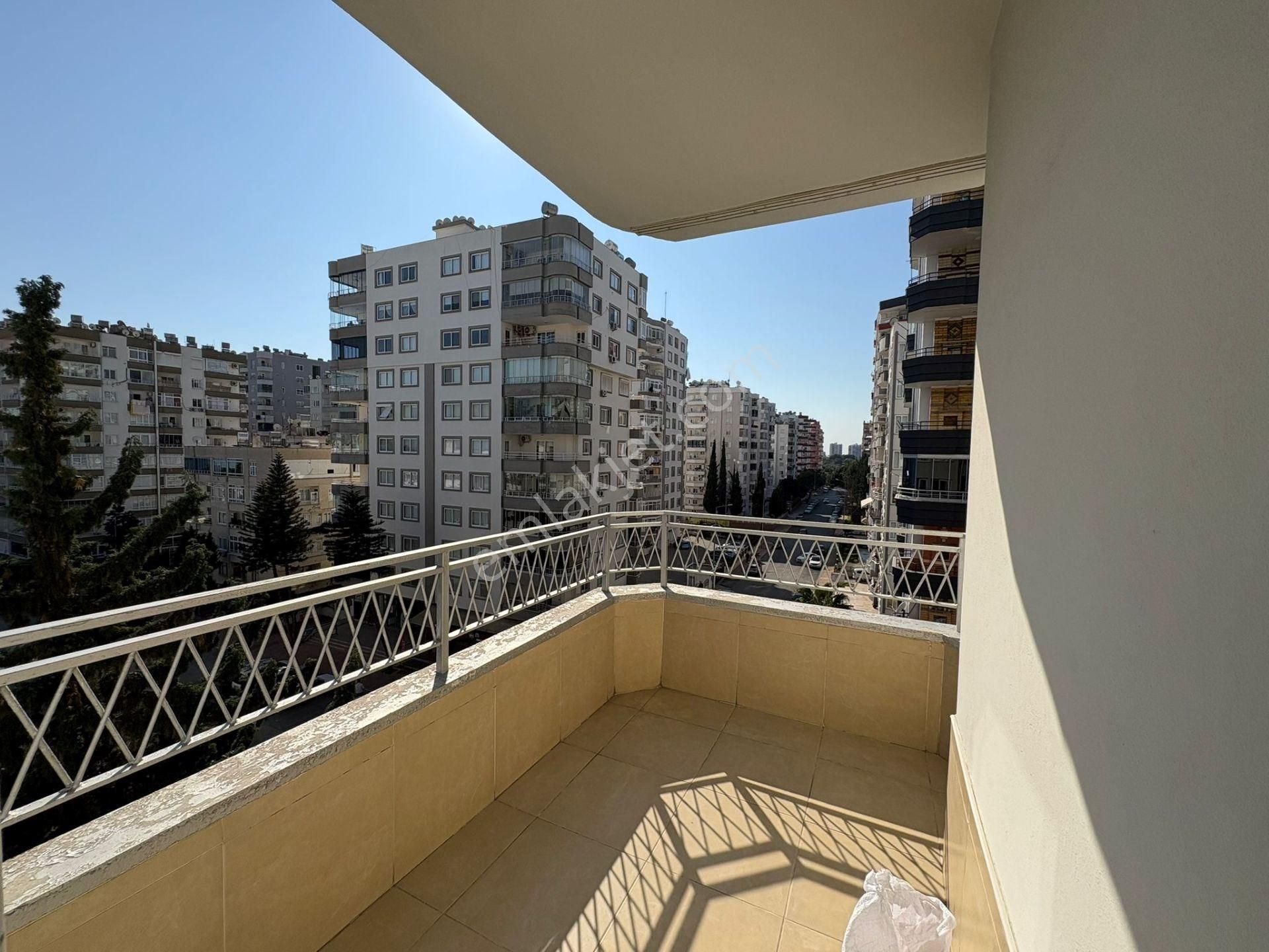 Han Emlak'tan Viranşehir'de Deniz Gören Bakımlı Site İçi 3+1 - Görsel 13