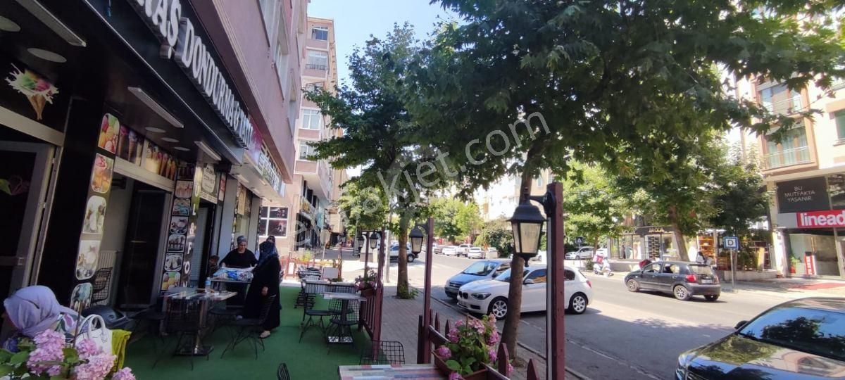 Çetin Emeç Caddesi Şehir İçinde Satılık Daire P.no:1801 M - Görsel 2