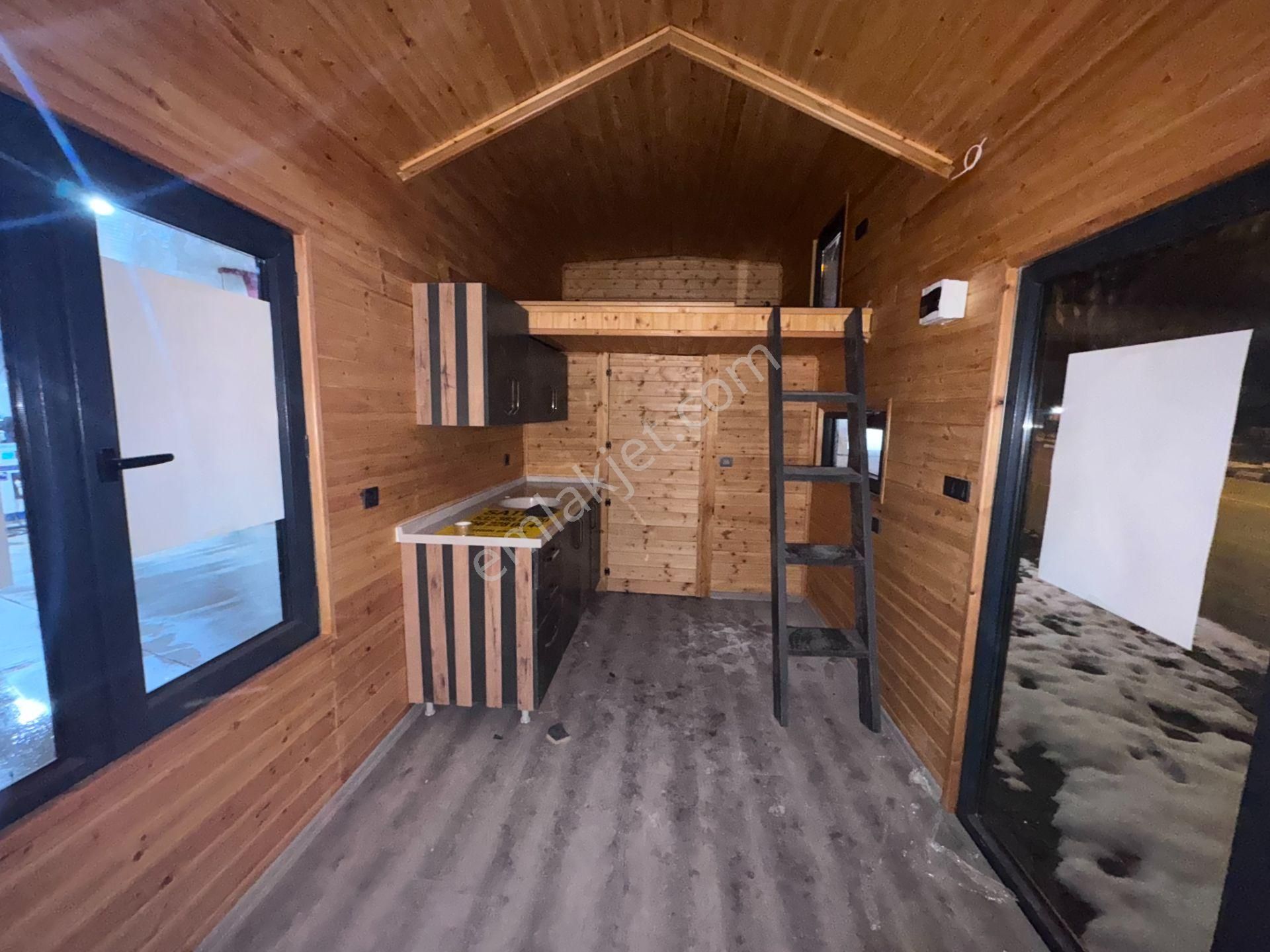 6m Uzunluğunda 2,55m Genişliğinde 4m Yüksekliğinde Loft Katlı - Görsel 18