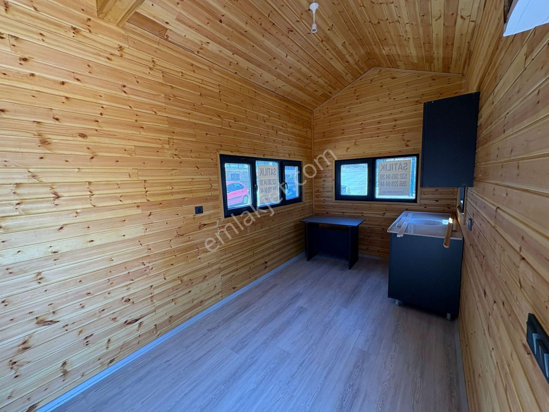 6m Uzunluğunda 2,55m Genişliğinde 4m Yüksekliğinde Loft Katlı - Görsel 30