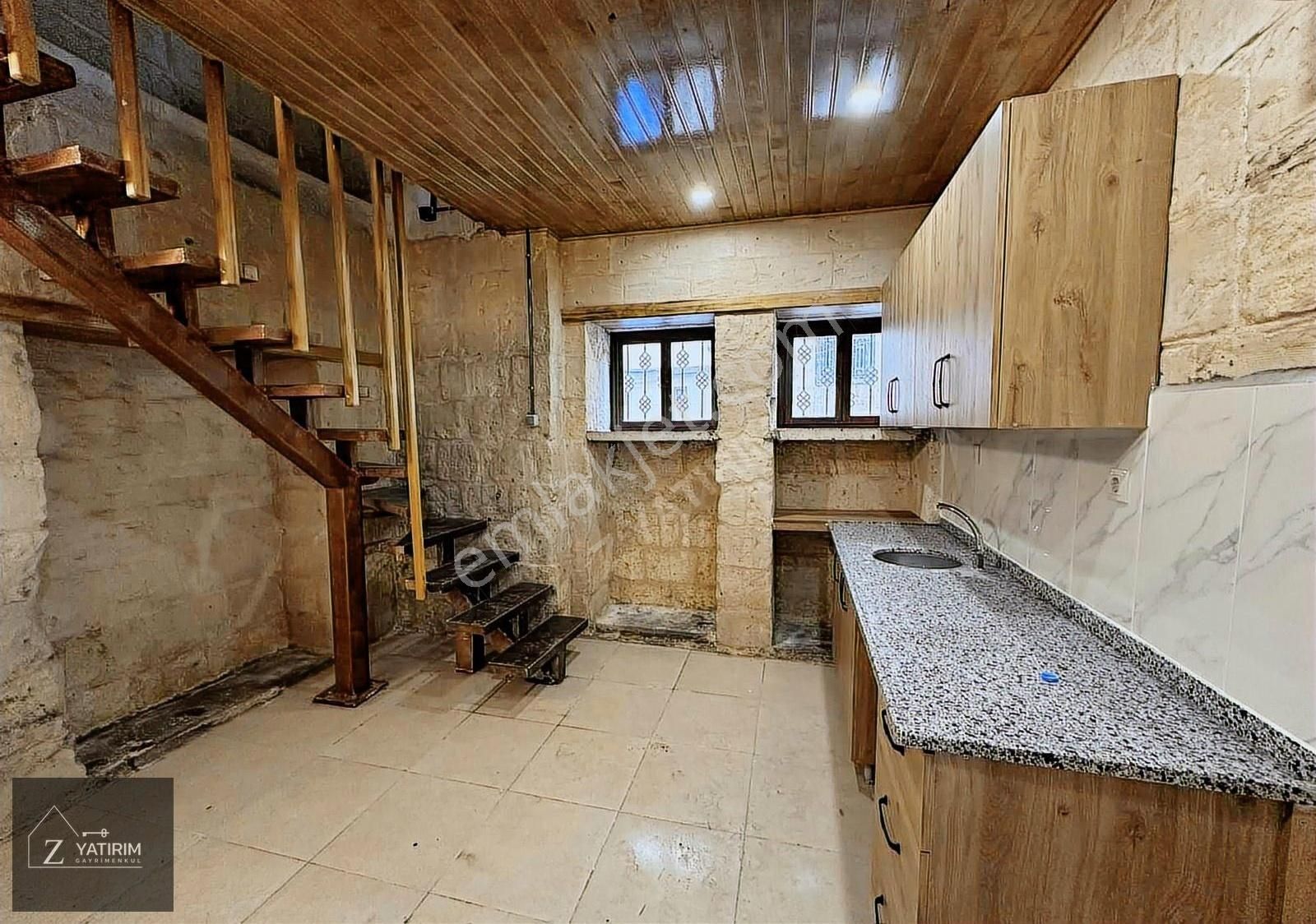 Satılık Tarihi Konak 3 Adet Dubleks Daireli Yatırım Fırsatı ! - Görsel 8