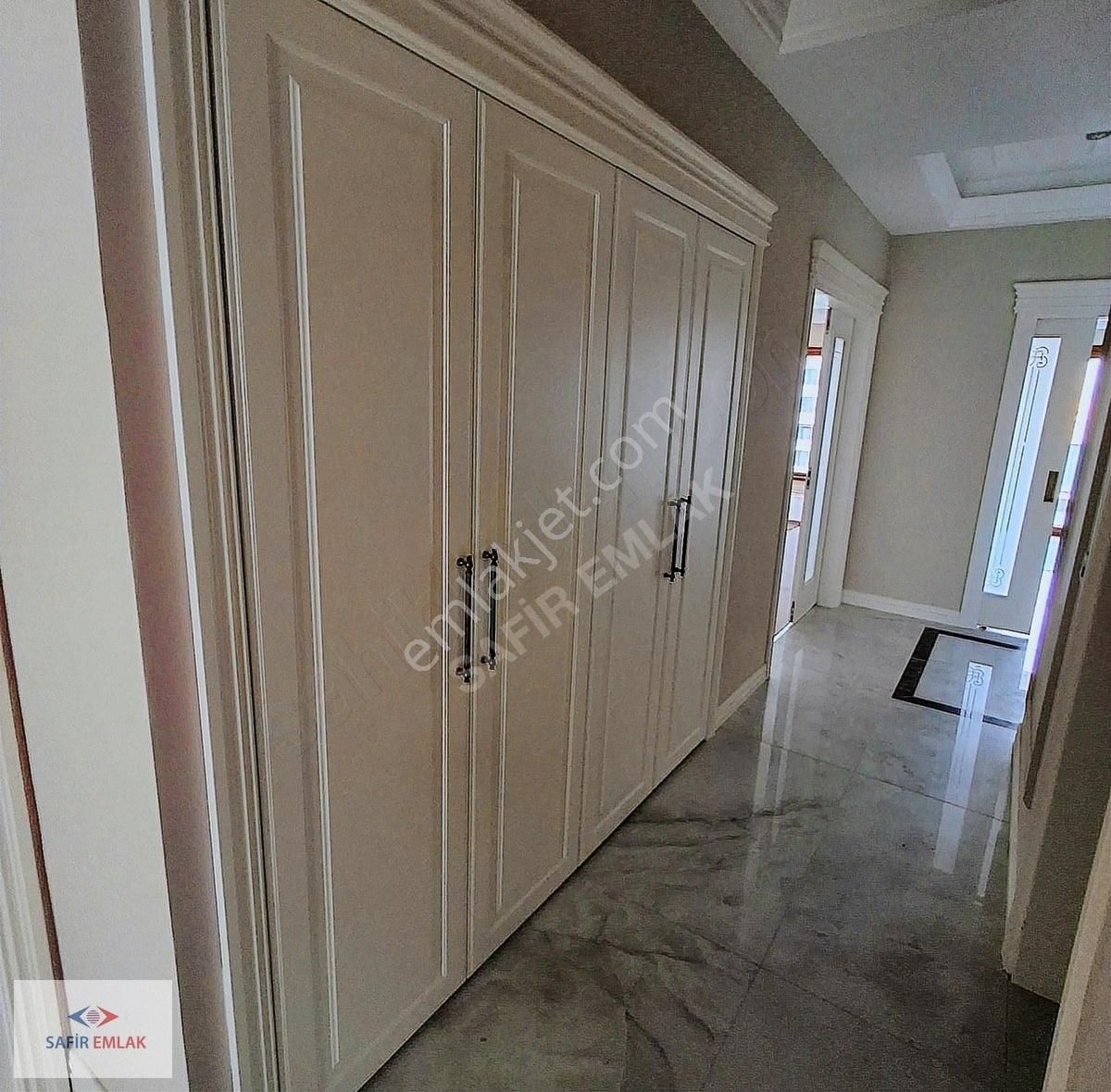 Hayatpark Olimpiyat'ta 4+1 238 M2 Arakat Boş Satılık Daire - Görsel 2