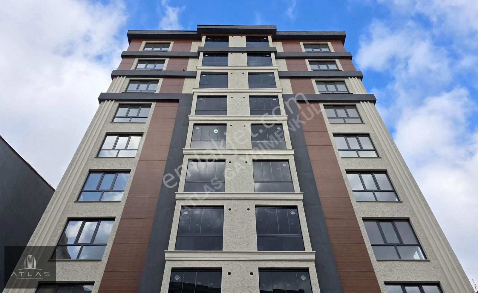 Atlas'tan, Sıfır, 3+1, 135m2, 8.kat, E.banyolu, Şehir Manzaralı