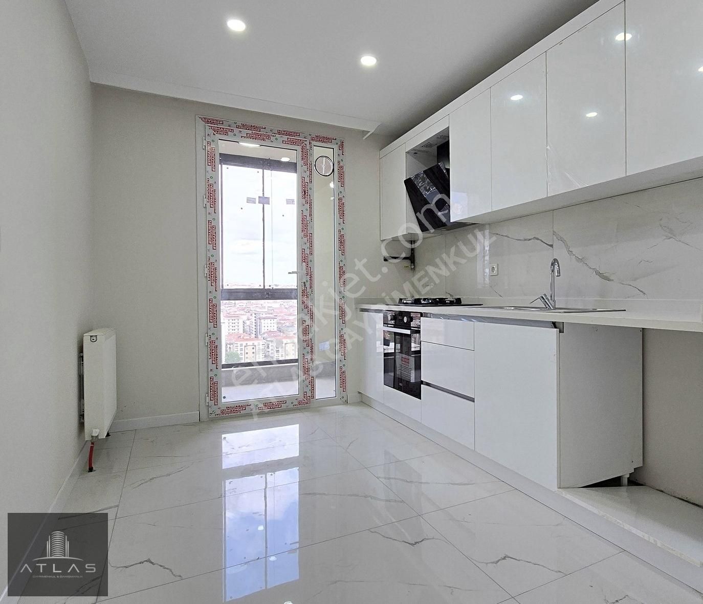 Atlas'tan, Sıfır, 3+1, 135m2, 8.kat, E.banyolu, Şehir Manzaralı - Görsel 4
