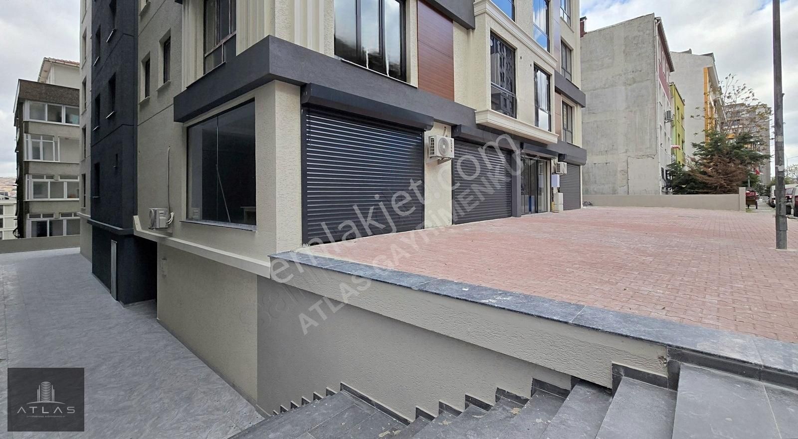 Atlas'tan, Sıfır, 3+1, 135m2, 3.kat, E.banyolu K.otoparklı, Lüx - Görsel 13