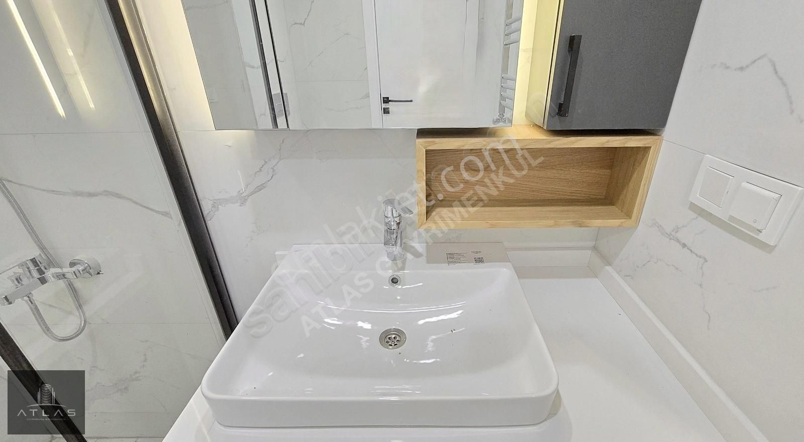 Atlas'tan, Sıfır, 3+1, 135m2, 3.kat, E.banyolu K.otoparklı, Lüx - Görsel 21