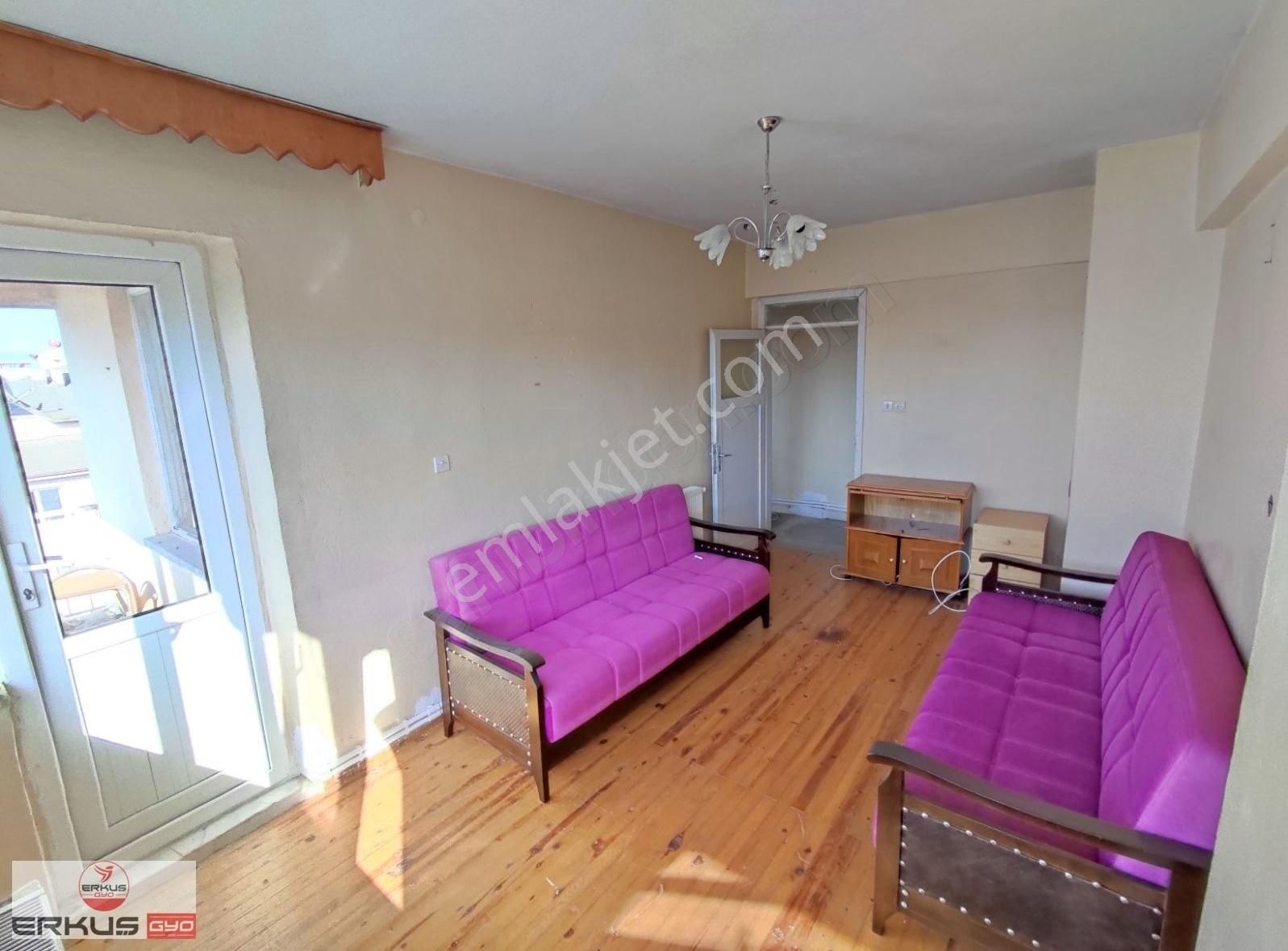 Erkuş Gayrimenkul'den 1200 Evlerde Güzel Konumda 3+1 Daire - Görsel 15