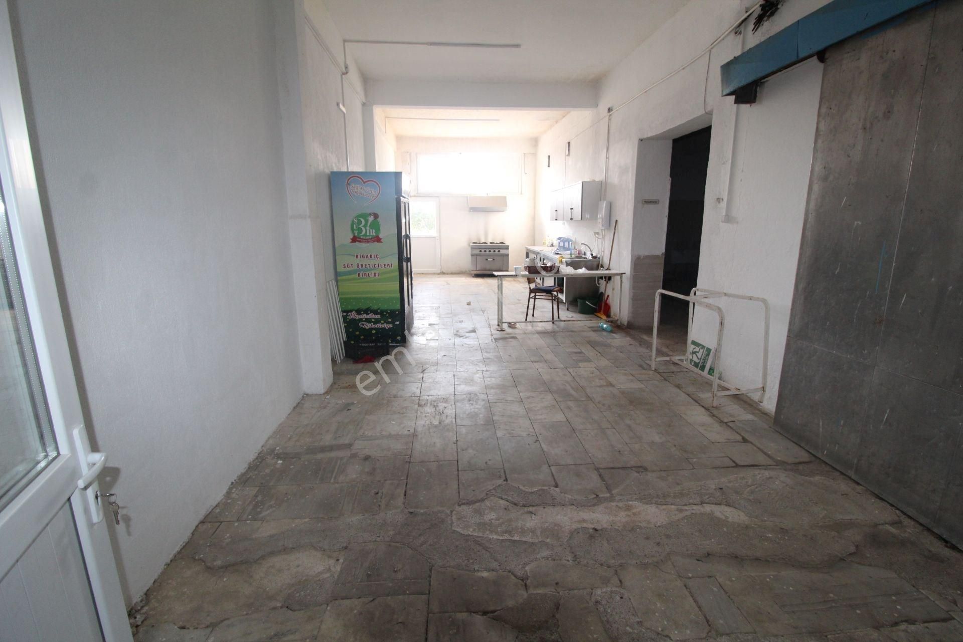 Bigadiç'de Satılık Süt Üretim Tesisi+benzinlik+fabrika - Görsel 22