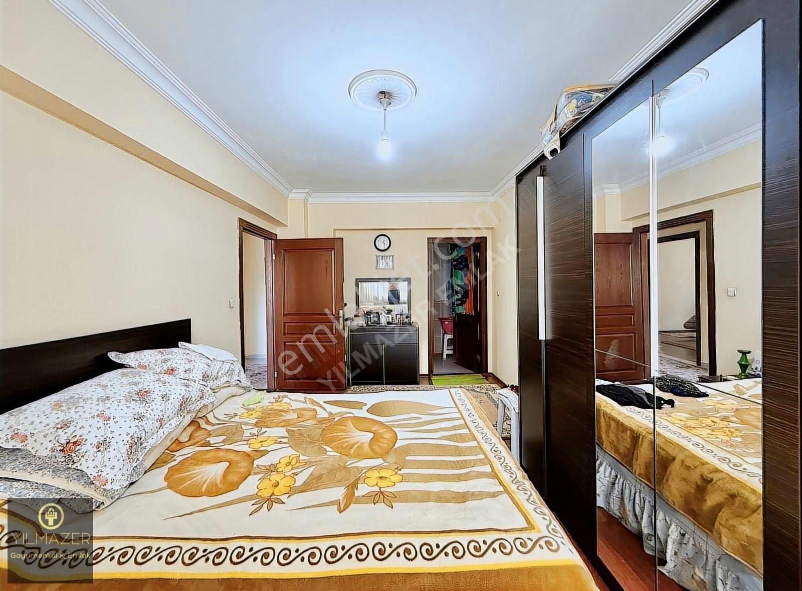 4+1 Asansörlü 175m2 Cadde Üzerinde Bakımlı Daire - Görsel 6