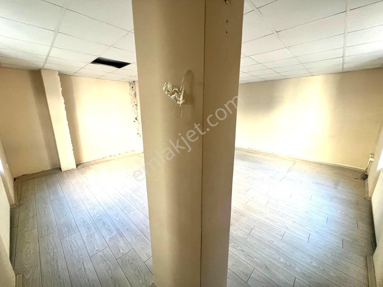 Seba'dan Kemalpaşa Mh Metrobüs Yakın Kiralık 4.katlı Bina 500m2 - Görsel 15