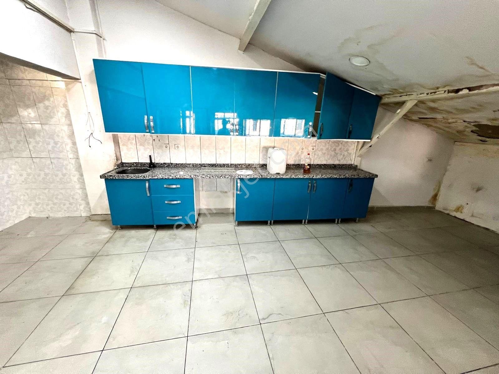 Seba'dan Kemalpaşa Mh Metrobüs Yakın Kiralık 4.katlı Bina 500m2 - Görsel 24