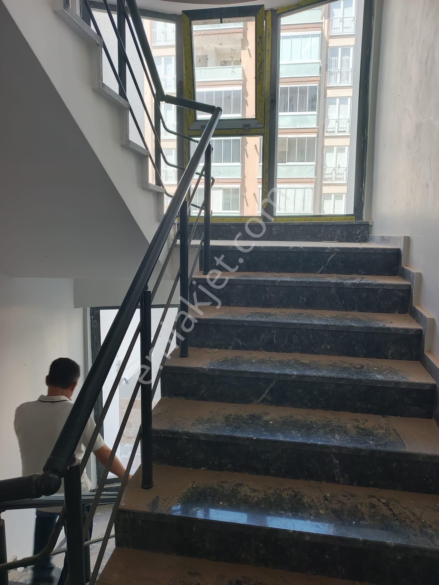 Mudanya Eğitim Mah.de Satılık Daire 2+1 1.kat Merkezde Yakın Site İçinde Havuz Yok - Görsel 16