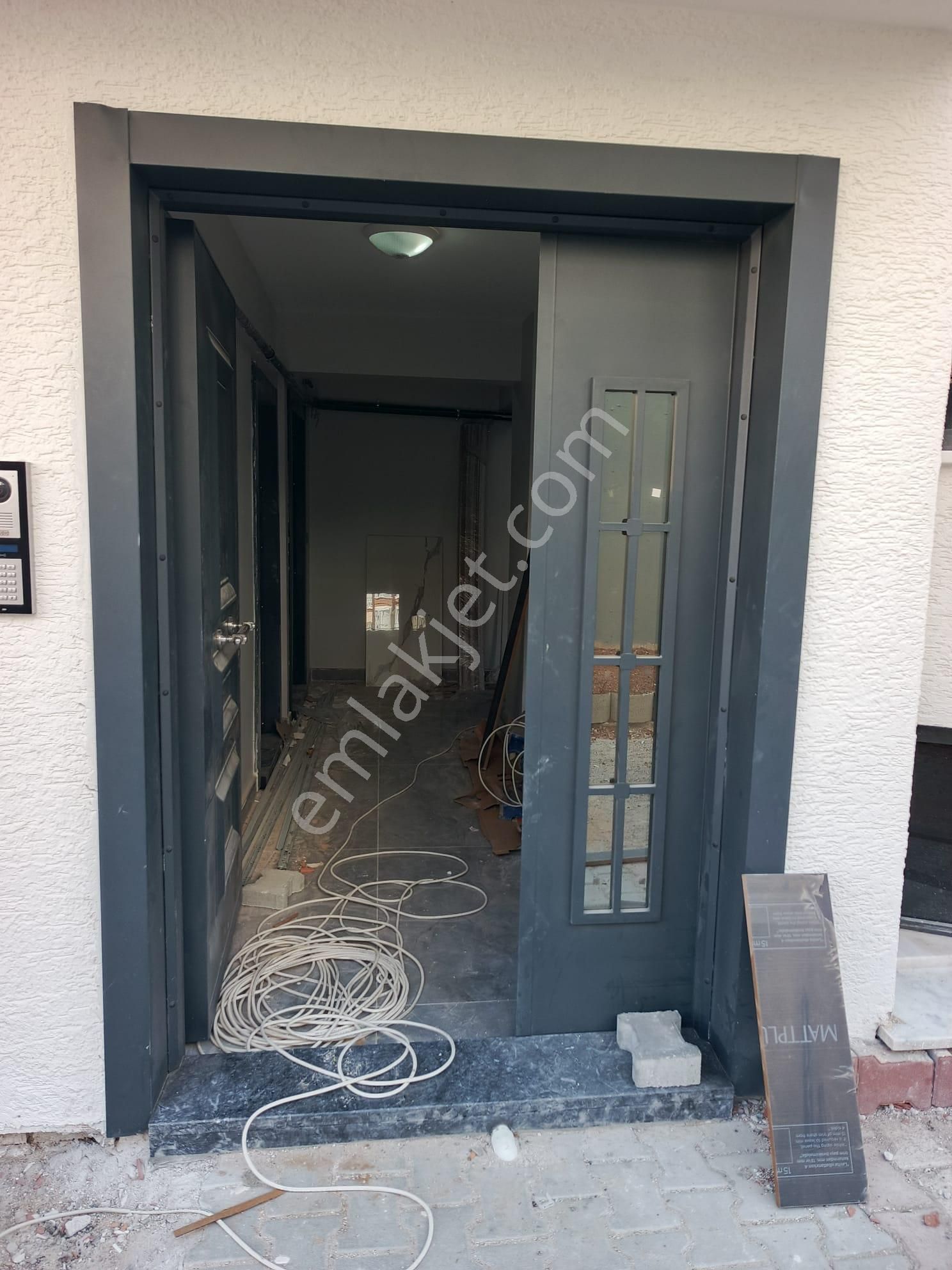 Mudanya Eğitim Mah.de Satılık Daire 2+1 1.kat Merkezde Yakın Site İçinde Havuz Yok - Görsel 10