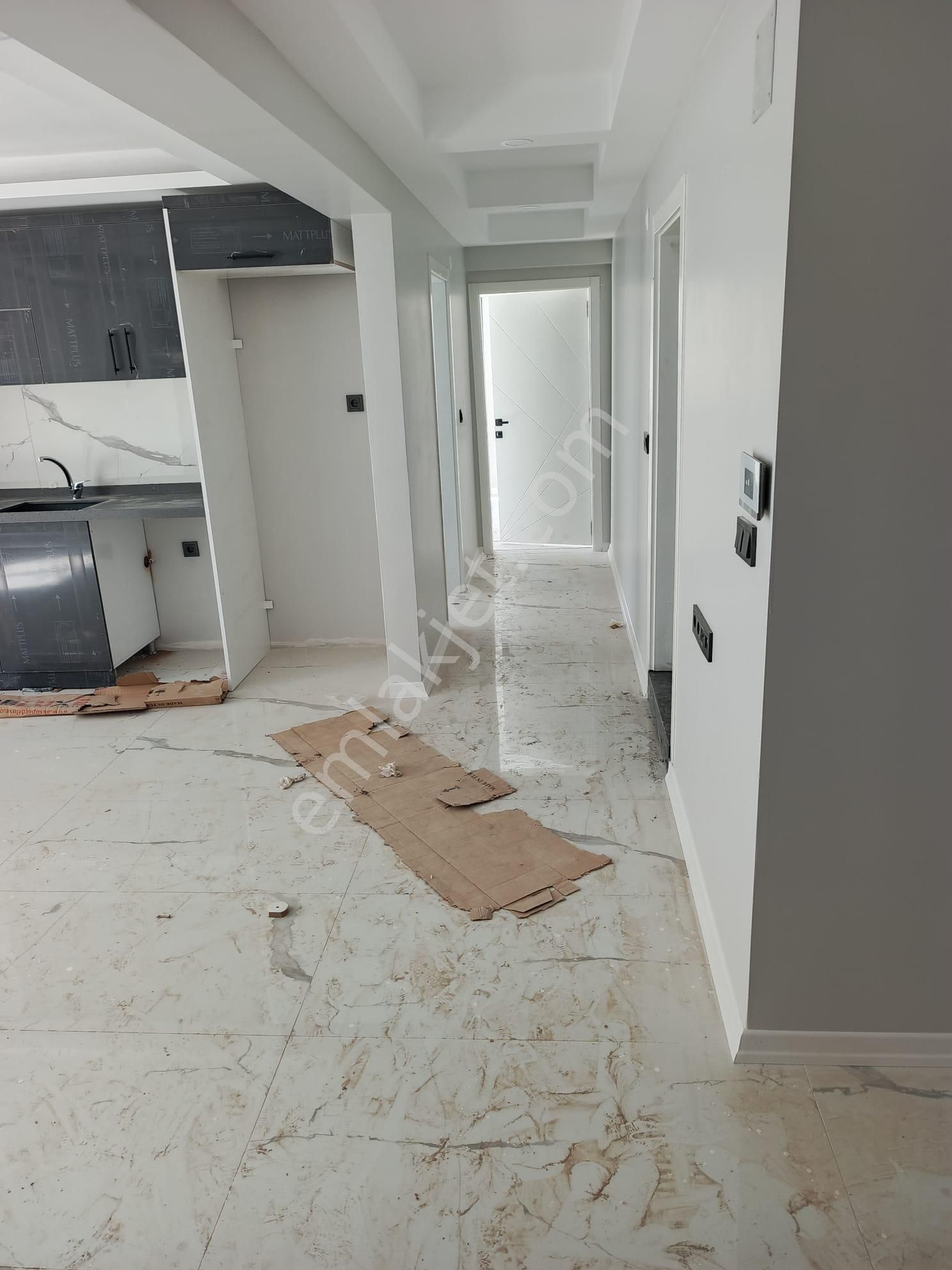 Mudanya Eğitim Mah.de Satılık Daire 2+1 1.kat Merkezde Yakın Site İçinde Havuz Yok - Görsel 12