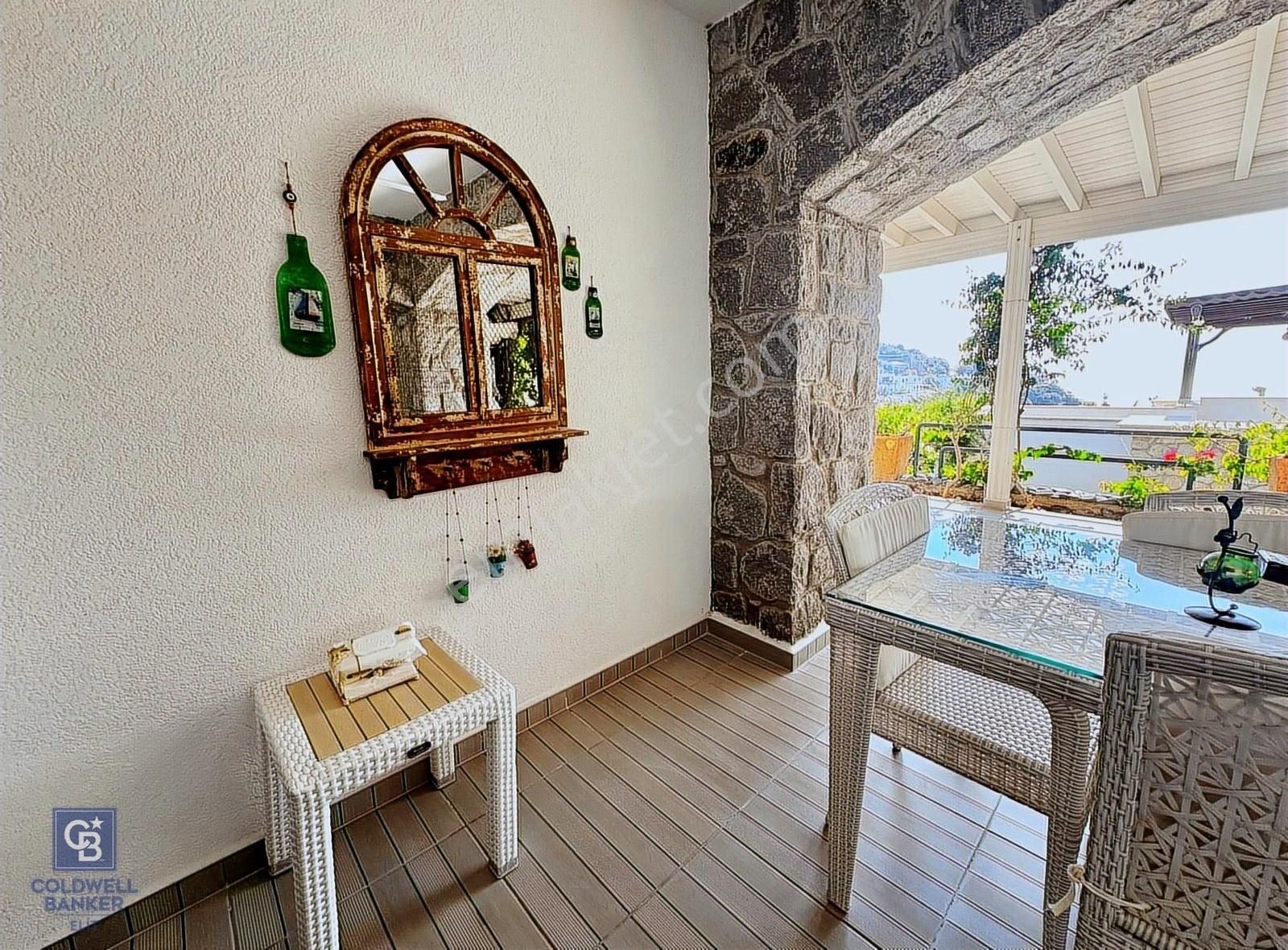 Gümüşlük'te Deniz Manzaralı Ve Bakımlı Villa - Görsel 18
